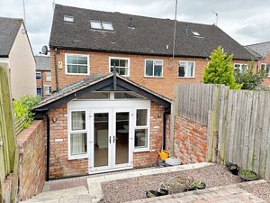 Rear- click for photo gallery